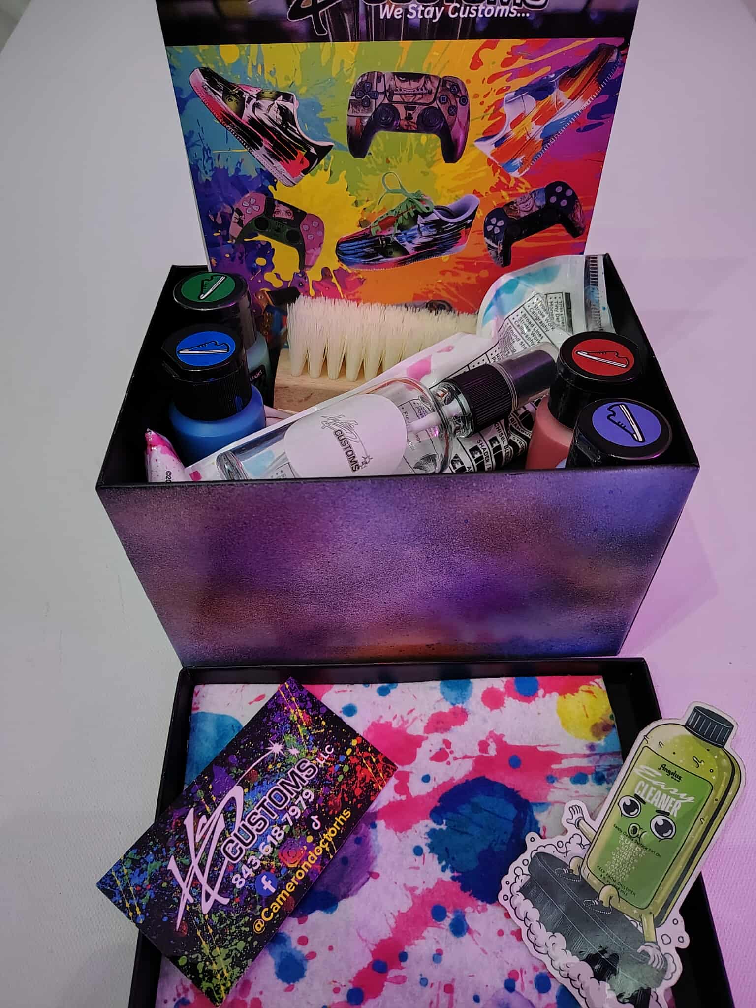 SNEAKER PAINT KITS